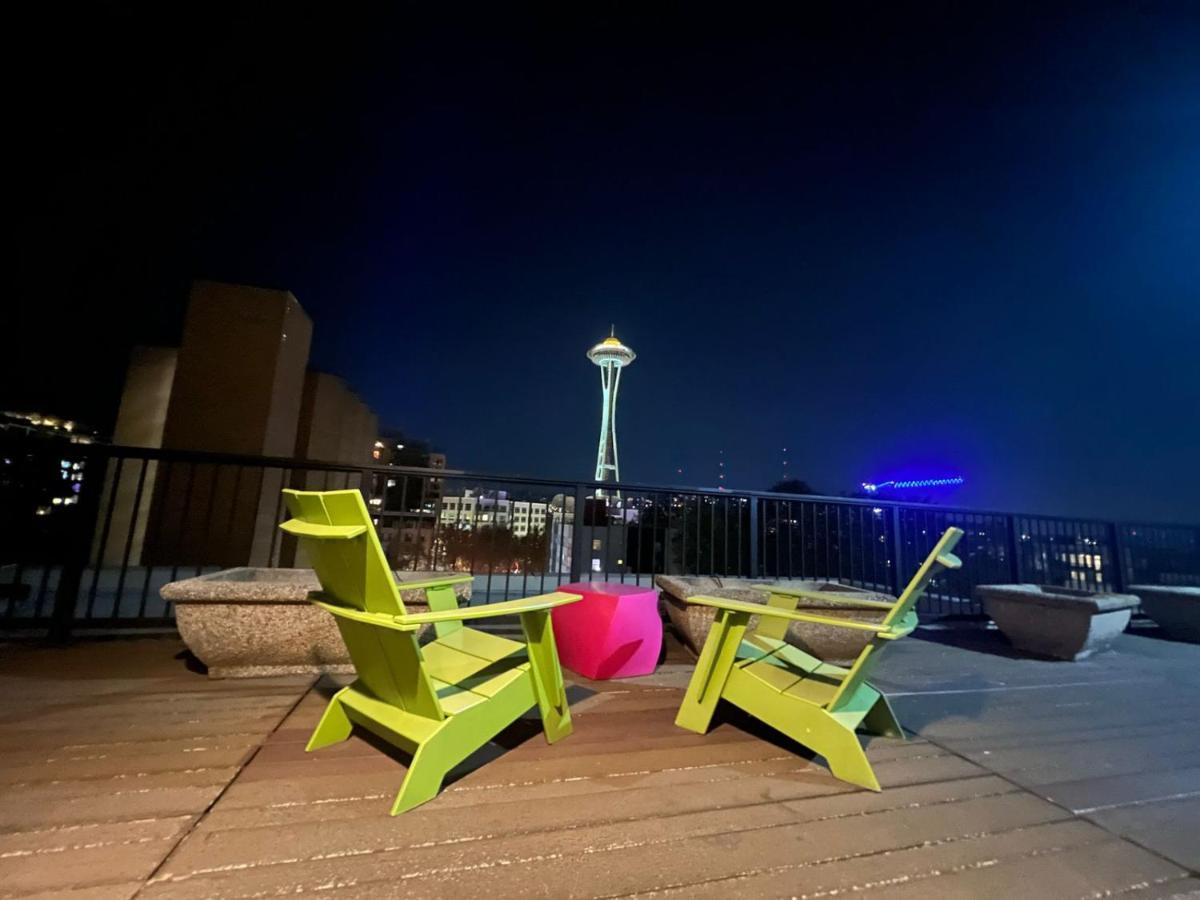 Cozy Downtown Condo Retreat With Space Needle View Seattle Esterno foto